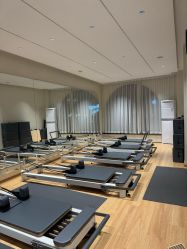 -依灵瑜伽普拉提连锁