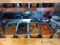 -柳州肥姨妈大骨螺蛳粉(万达中心店)