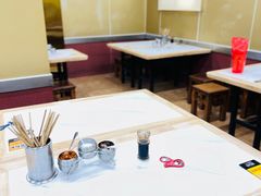 餐具摆设-帖老大羊肉汤烩面烧烤(康复后街总店)