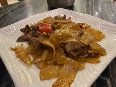 酸笋炒牛肉-美极鲜食坊(宝安南路店)