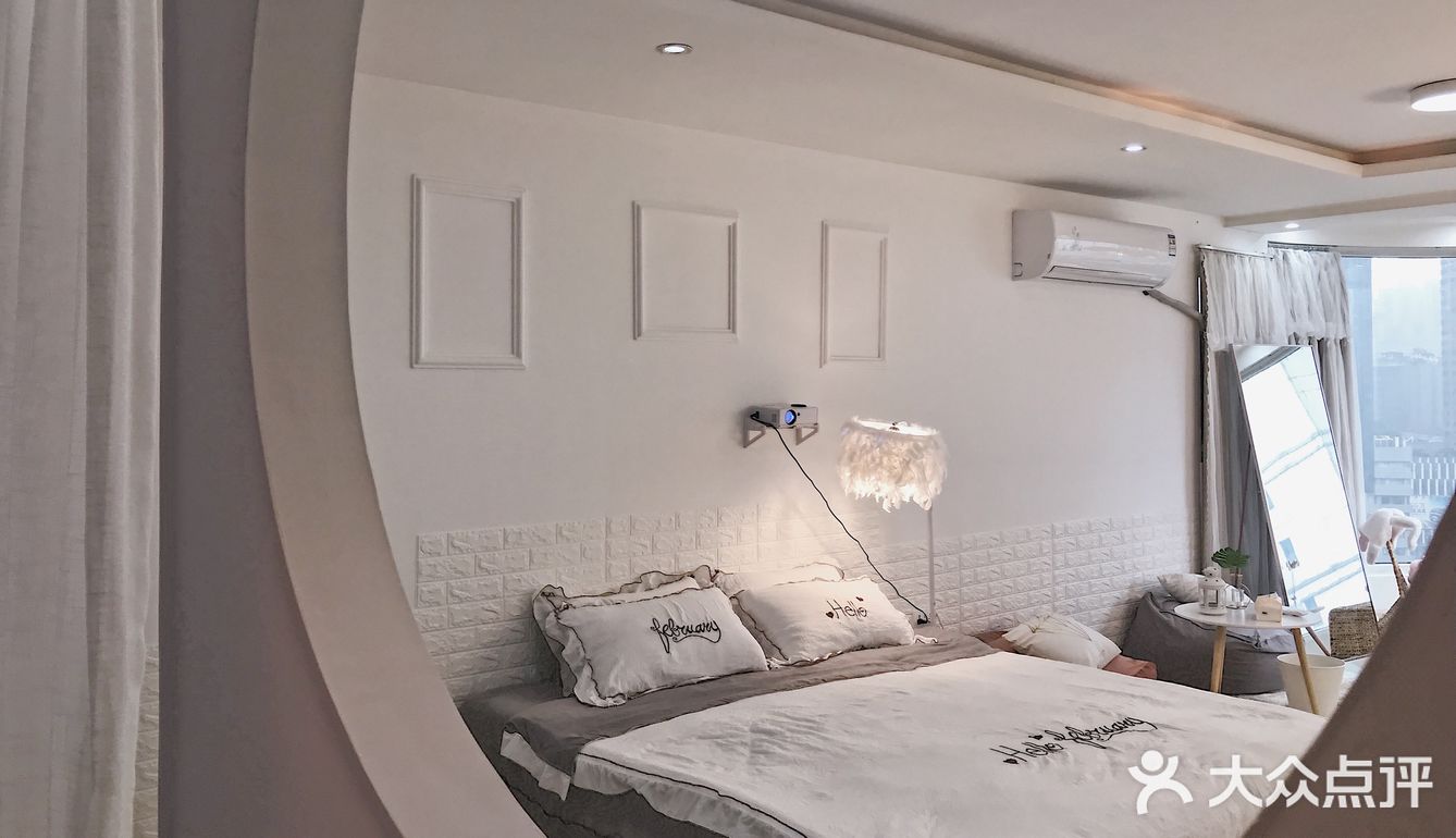 住进重庆 | 270度无敌大飘窗，在城市森林自由呼吸