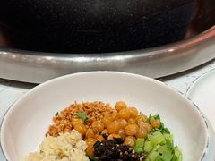 -佬缸炮江湖川菜(玉林店)