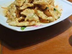 -老码头黑皮肘子锅包肉(赣水路店)