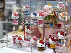 -泡泡玛特POPMART(蓝色港湾店)