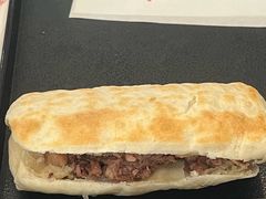 -高玛纳驴肉火烧(一世界店)
