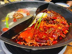 牛骨鸳鸯锅-袁山山重庆火锅(丈八北路店)