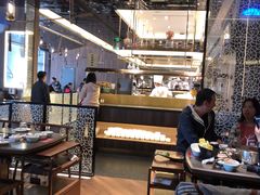 大堂-捞王锅物料理(上海世茂广场店)