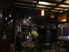 -Dash Teak House
