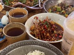 -吃饭皇帝大土家民族菜(正大广场店)