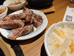 -炼火烤肉店