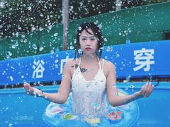 -欢乐水魔方水世界