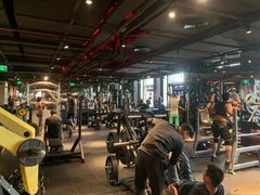 -威尔仕健身会所(古北1699店)