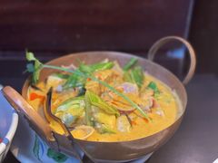 咖喱椰奶海鲜锅-大头虾越式风味餐厅(光明广场店)