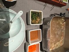 -左庭右院鲜牛肉火锅黑金店(陆家嘴中心店)