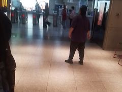 -麦当劳(中山公园龙之梦店)