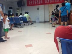 iphone_upload_pic-首都儿科研究所附属儿童医院-停车场