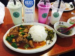 牛油果奶昔-茉酸奶(松江开元地中海店)