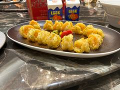 -南京悦客假日酒店