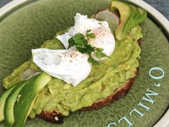 有机水波蛋牛油果乡村吐司-O'mills Sourdough Bakery&Bistro(永嘉路店)