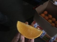 -上海龙吴水胜海发市场