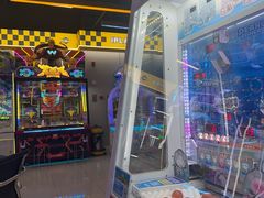 -爱玩嘉年华(龙湖曲江天街店)