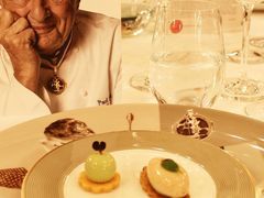 -Restaurant Paul Bocuse