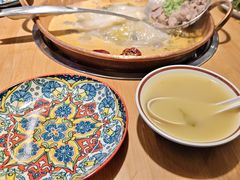 -洱火云南酸菜牛肉火锅(石景山当代商城店)