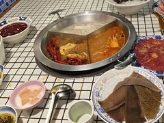 -山悦里 山野·鲜火锅(罗斯福广场店)