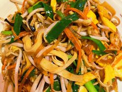 肥牛炒合菜-春饼先生·北京烤鸭(甘井子万达店)