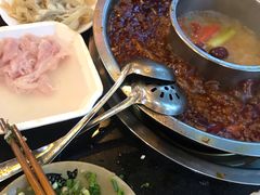 -九尺赵老四鲜鹅肠火锅
