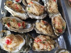 -覃记海鲜美食餐厅