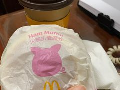 -麦当劳(徐汇漕溪北路百脑汇店)