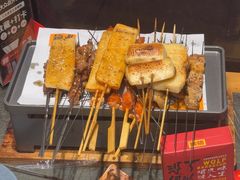 -三兄弟灰太狼烧烤.龙虾烤鱼(上海交大店)