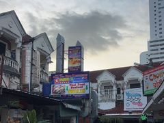 -两兄弟Song Pee Nong(2号店)