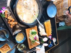 -小椒娘撒椒鱼火锅(三八广场店)