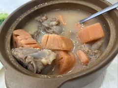 -江城燕子大排档(江汉路步行街店)