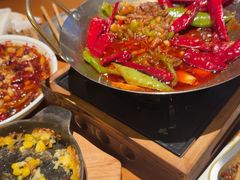 -六福烧烤酒馆(秦隆步行街店)