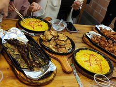 -老东镇啤酒屋海鲜加工·蒸汽海鲜·海鲜烧烤(台东店)