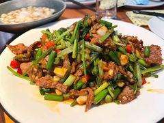 -莲餐厅·湖北菜·潜江小龙虾店(愚园路店)