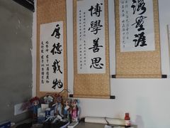 -荒岛实景沉浸密室(江汉路1店)