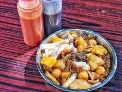 -修记牛杂店(同华东一路店)