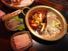 -欧阳小姐在成都(爱琴海店)