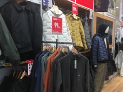 -优衣库(石家庄裕华万达广场店)