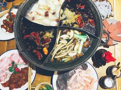 -白乐天毛肚火锅馆(南滨路店)