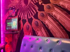 -UK派对KTV(日月广场店)