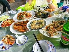 -范饭椰林川湘味海鲜·椰子鸡(三亚湾椰梦长廊店)
