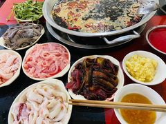 -储奇门鳝鱼火锅(总店)
