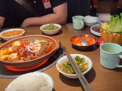 -蔡婶牛腩牛杂煲(长安万科店)