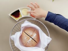 餐前面包-杭州桐庐康莱德酒店西餐厅-舍