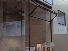 门面-喜茶(中山利和新地店)